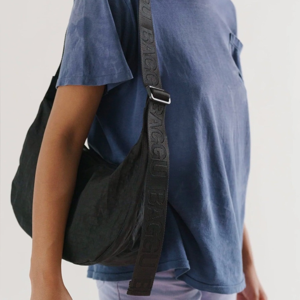 Baggu Black Medium Crescent